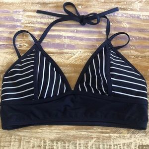 Athlete bikini top